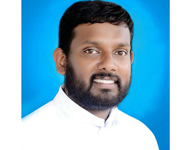 ಬೈಂದೂರು : ರಸ್ತೆ ಅಪಘಾತಕ್ಕೆ ಚರ್ಚ್‌ನ ಧರ್ಮಗುರು ಬಲಿ